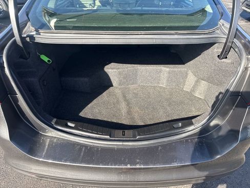 Used 2018 Ford Fusion S image 12