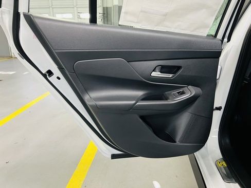 New 2026 Nissan Sentra SR image 22