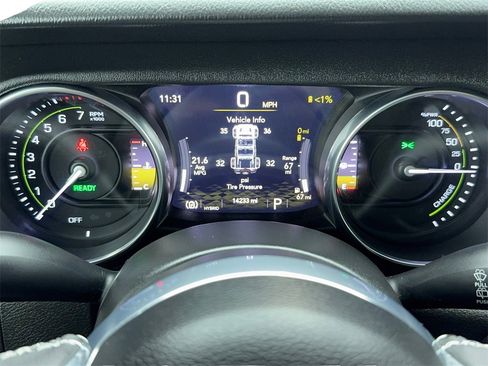 Used 2023 Jeep Wrangler Unlimited Sahara w/ Cold Weather Group image 21