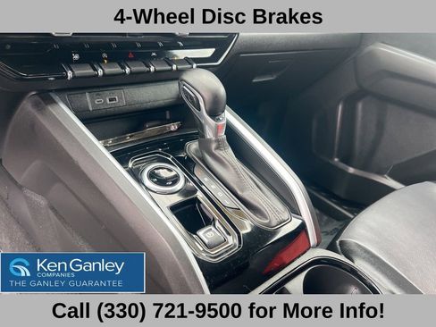 Used 2024 Chevrolet Colorado LT w/ LT Convenience Package II image 34