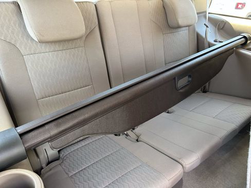 Used 2015 GMC Yukon SLE w/ Convenience Package RWD image 14