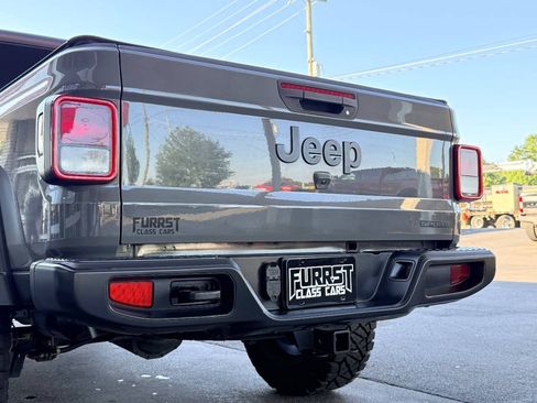 Used 2020 Jeep Gladiator Sport w/ Quick Order Package 24S AWD/4WD image 8
