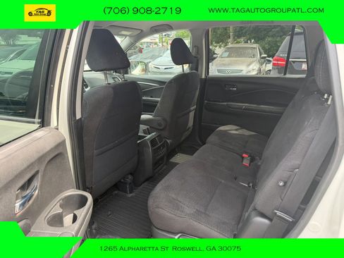 Used 2017 Honda Pilot EX image 11