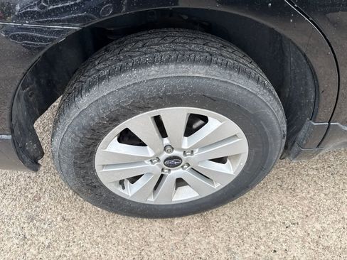 Used 2018 Subaru Outback 2.5i Premium AWD/4WD image 8