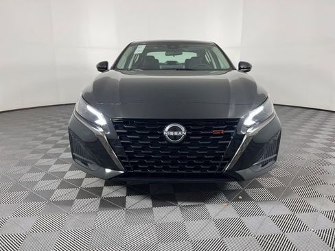 New 2025 Nissan Altima 2.5 SR w/ SR Premium Package image 3