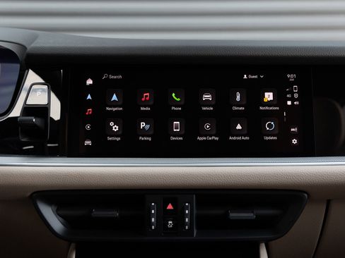 Certified 2025 Porsche Cayenne AWD/4WD image 21