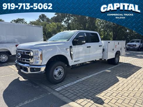 New 2026 Ford F350 XL w/ XL Chrome Package AWD/4WD image 7