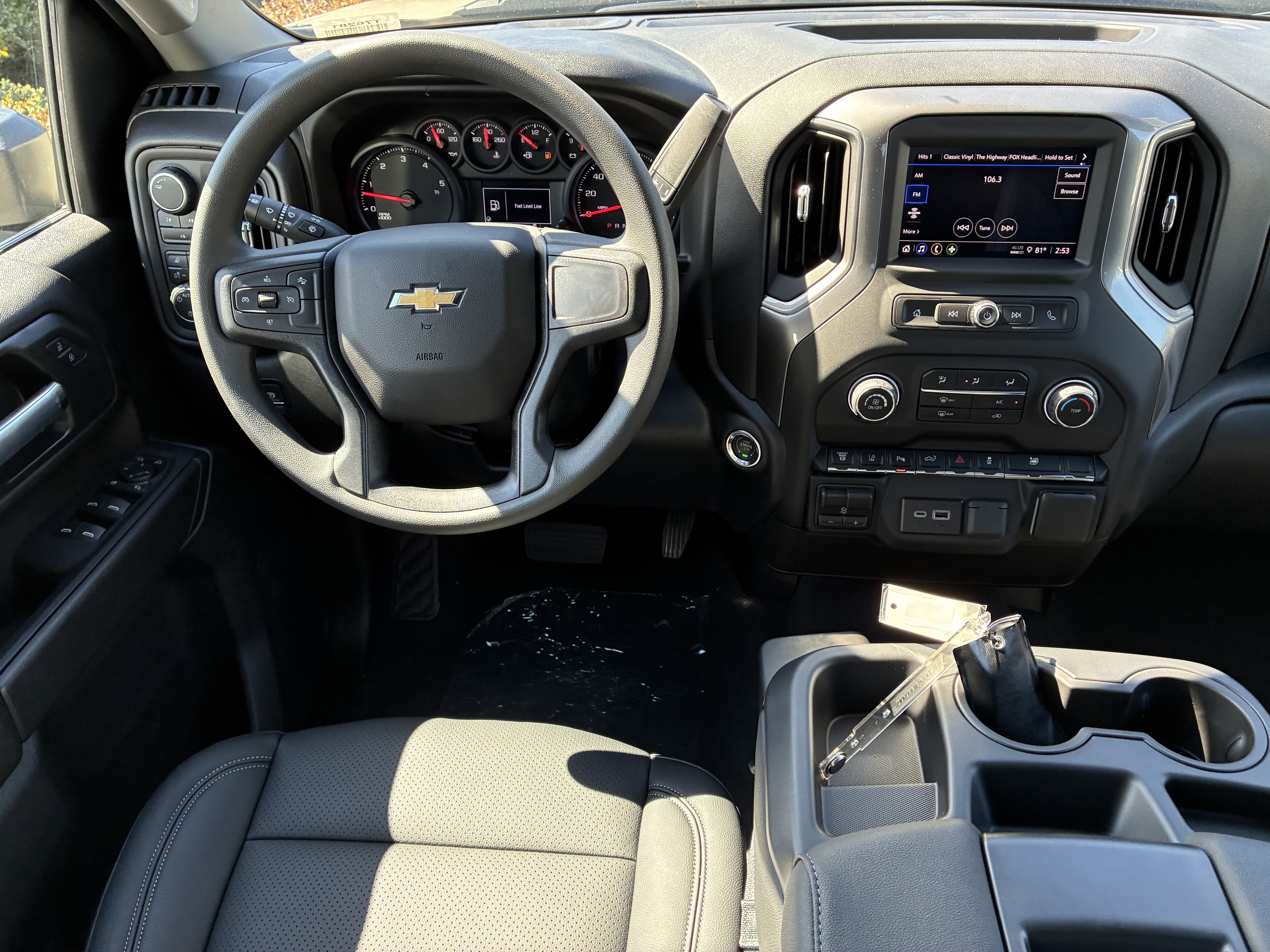 New 2026 Chevrolet Silverado 2500 Custom w/ Custom Value Package AWD/4WD image 22