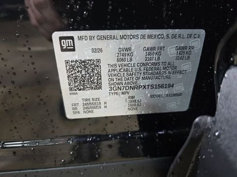 New 2026 Chevrolet Equinox EV LT image 36