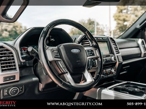 Used 2018 Ford F250 Platinum w/ Platinum Ultimate Package AWD/4WD image 30