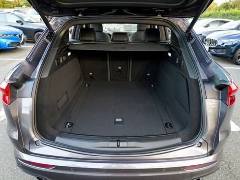 New 2025 Maserati Grecale GT image 54