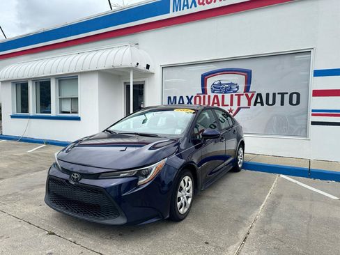 Used 2022 Toyota Corolla LE FWD image 16