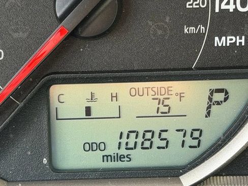 Used 2017 Toyota RAV4 SE w/ Power Extra Value Package AWD/4WD image 26