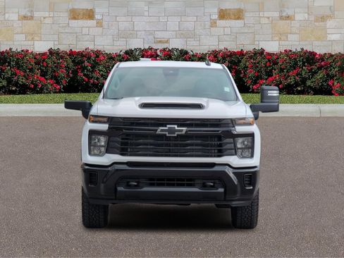 New 2026 Chevrolet Silverado 2500 Custom w/ Custom Convenience Package image 8