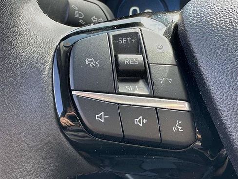 Used 2023 Ford Escape Platinum AWD/4WD image 14