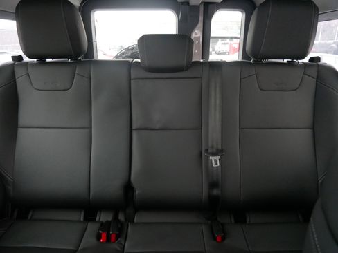 New 2026 INEOS Grenadier image 13