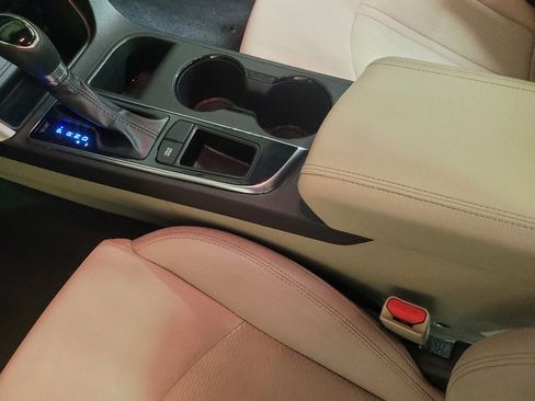 Used 2015 Hyundai Sonata SE w/ Option Group 09 FWD image 26
