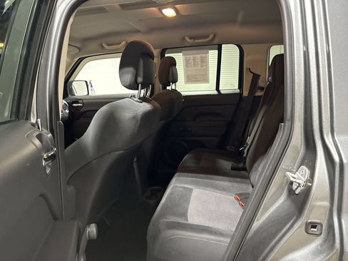 Used 2012 Jeep Patriot Sport AWD/4WD image 20