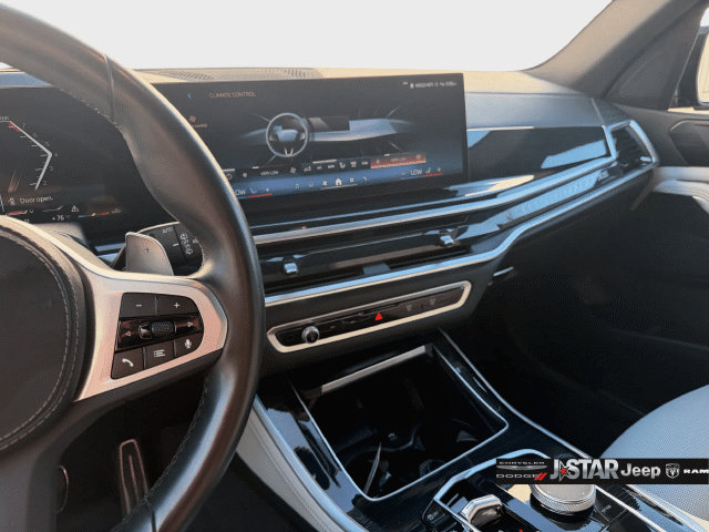 Used 2024 BMW X5 sDrive40i w/ M Sport Package RWD image 19