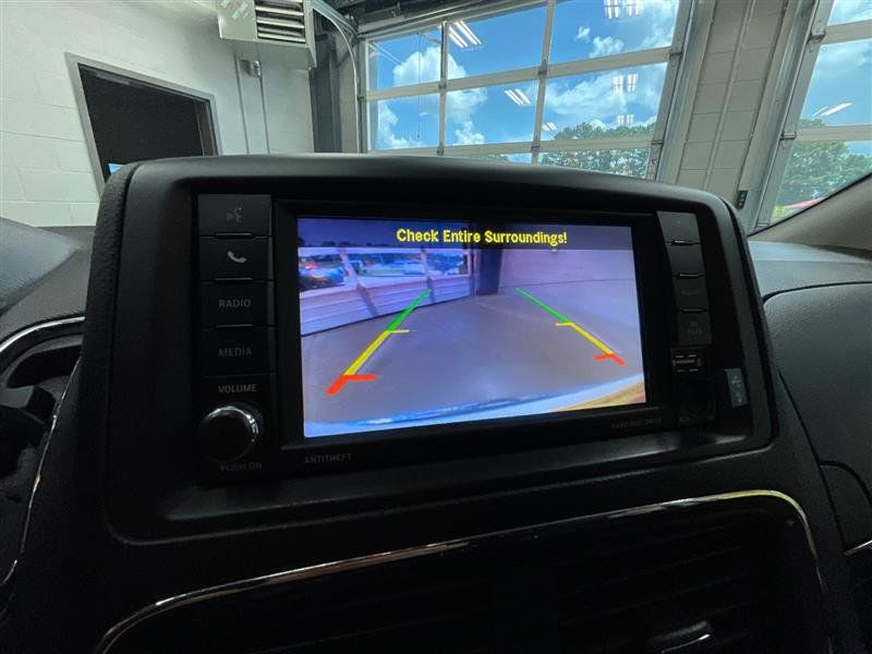 Used 2020 Dodge Grand Caravan SE FWD image 17