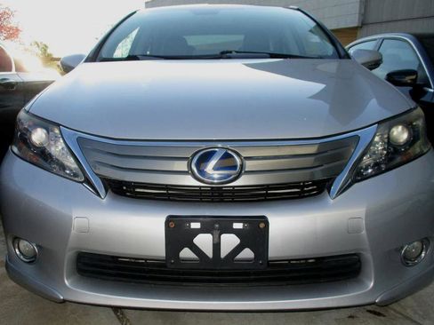 Used 2010 Lexus HS 250h FWD image 3