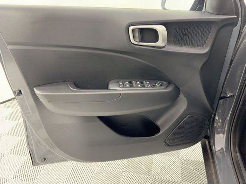 New 2026 Hyundai Venue SE image 13