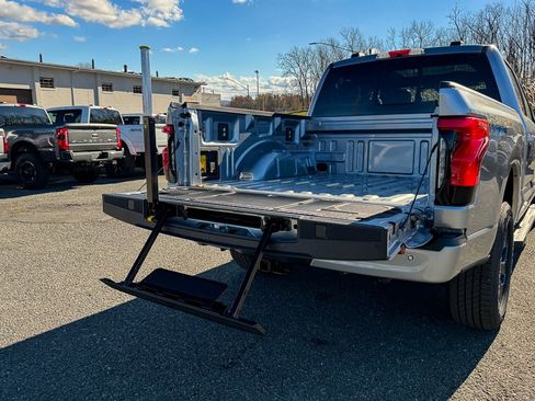 New 2025 Ford F150 Lightning Lariat image 20