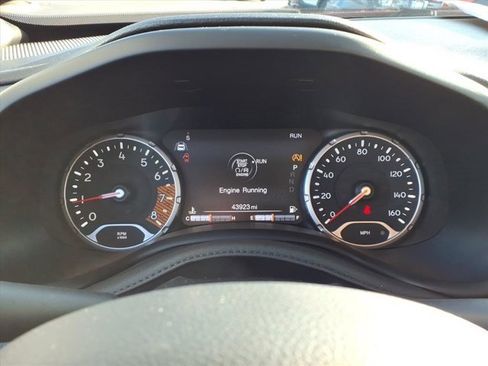 Used 2022 Jeep Renegade Latitude image 21