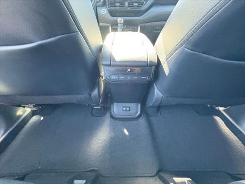Certified 2021 Toyota Highlander XSE FWD image 29