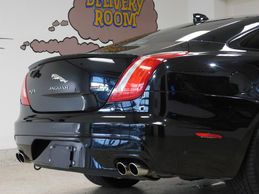 Used 2018 Jaguar XJ RWD image 81