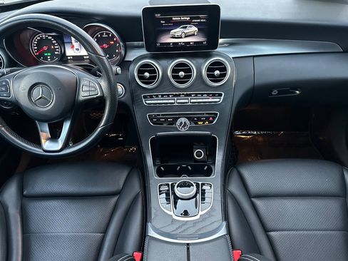 Used 2018 Mercedes-Benz C 300 Sedan w/ Premium Package image 12