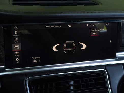 Used 2018 Porsche Panamera Turbo w/ Sport Package AWD/4WD image 45