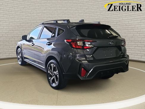 Used 2024 Subaru Crosstrek 2.0i Premium AWD/4WD image 7