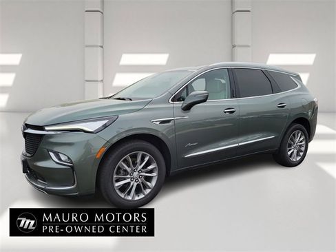 Used 2023 Buick Enclave Avenir w/ Trailering Package, 5000 lbs. image 7