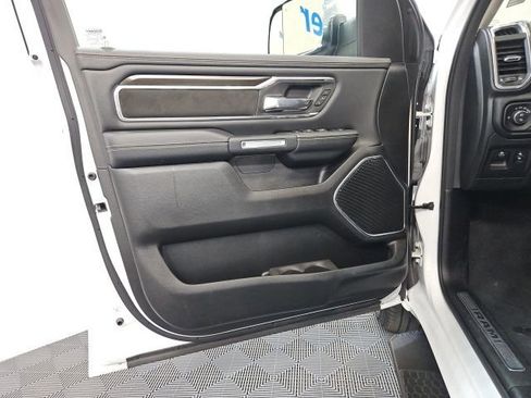 Used 2022 RAM 1500 Laramie AWD/4WD image 21