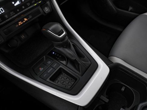 Used 2024 Toyota RAV4 XLE Premium FWD image 24