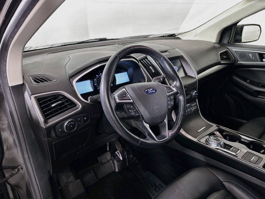 Used 2019 Ford Edge SEL w/ Equipment Group 201A AWD/4WD image 15
