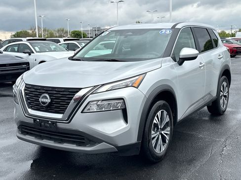Used 2023 Nissan Rogue SV AWD/4WD image 7