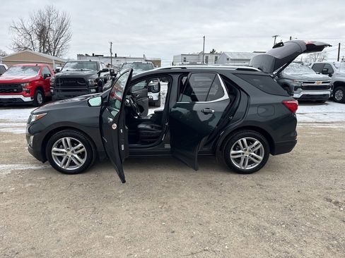 Used 2020 Chevrolet Equinox Premier image 27