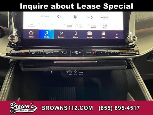 Used 2026 Jeep Grand Wagoneer Limited w/ Premium Group II AWD/4WD image 36