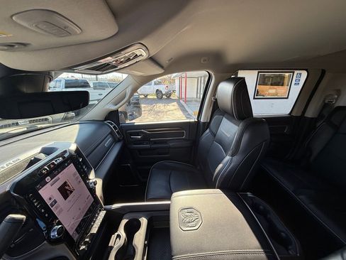 Used 2023 RAM 2500 Laramie image 8