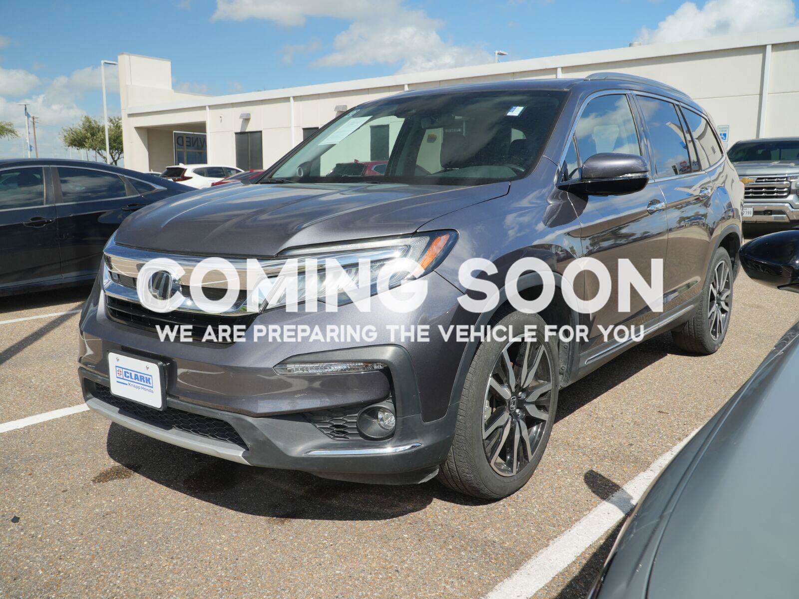 Used 2021 Honda Pilot Touring image 1