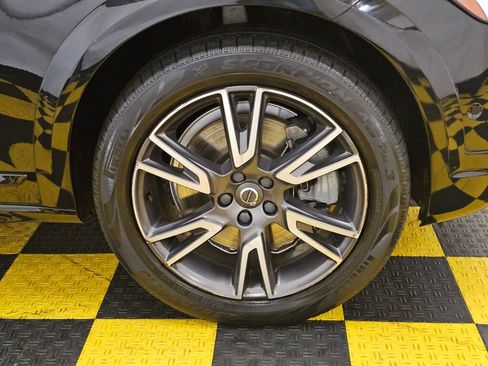 Used 2017 Volvo V90 T6 Cross Country AWD/4WD image 9