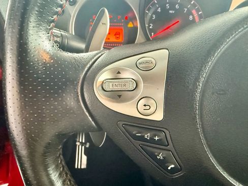 Used 2015 Nissan 370Z Touring Sport image 25