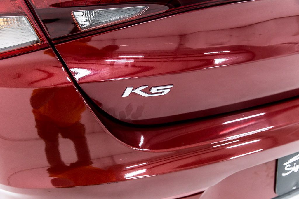 Used 2022 Kia K5 GT-Line w/ GT-Line Awd Premium Package image 5