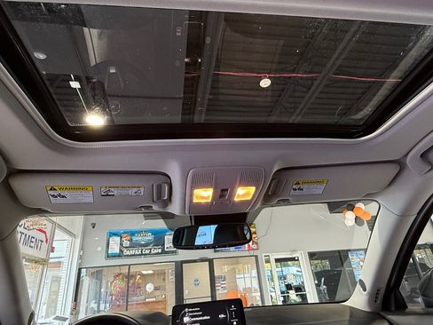 Used 2025 MAZDA CX-5 Carbon Edition image 26