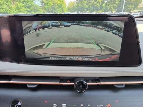 Used 2023 Nissan Ariya FWD image 18