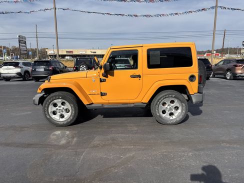 Used 2013 Jeep Wrangler Sahara image 7