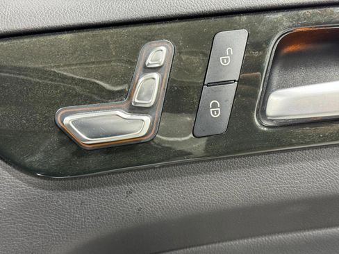 Used 2018 Mercedes-Benz GLE 350 4MATIC image 30