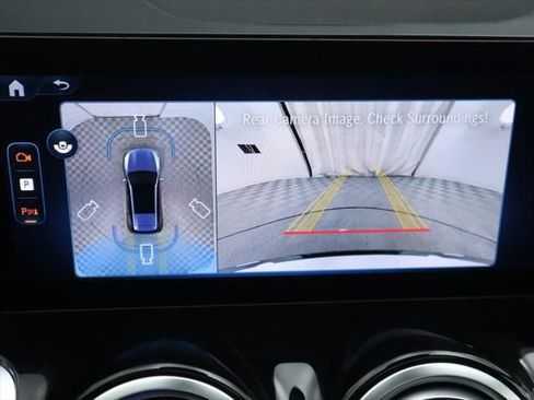 New 2026 Mercedes-Benz GLB 35 AMG 4MATIC image 16